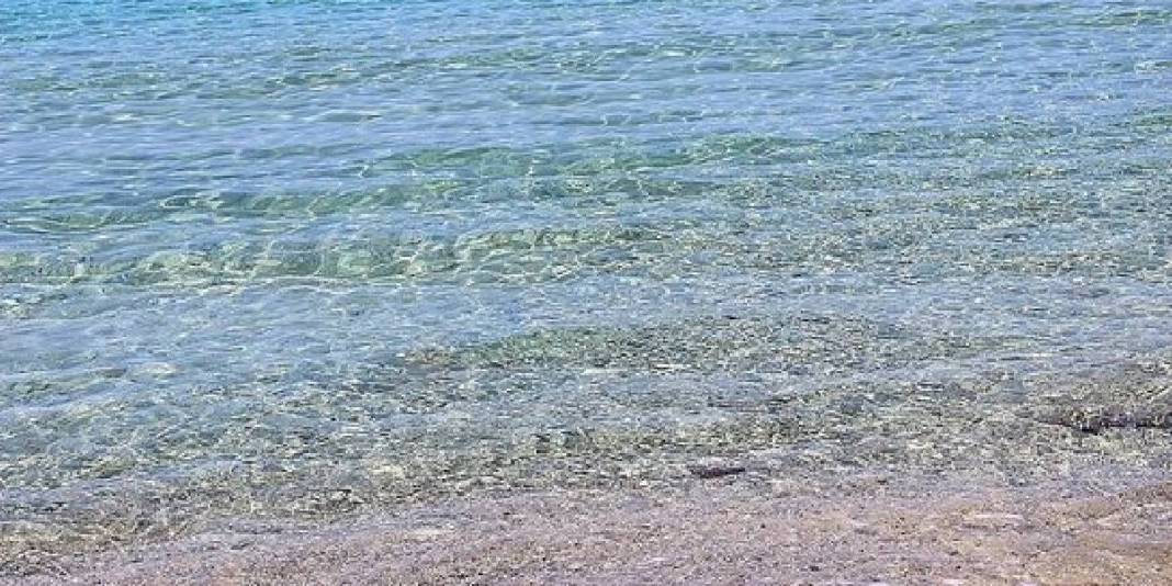 Yüzme bilmeyenler için cennet köşe! Ege’nin en güvenli plajı: İncecik kumu, çarşaf gibi denizi mest ediyor! 5